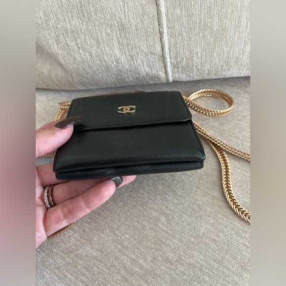 CHANEL AUTHENTIC Wallet in great condition. Comes with everything you pictured - Picture 8 of 17